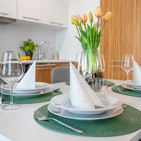 アパート Ambria Platan Complex