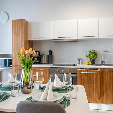 Ambria Platan Complex シフィノウイシチェ