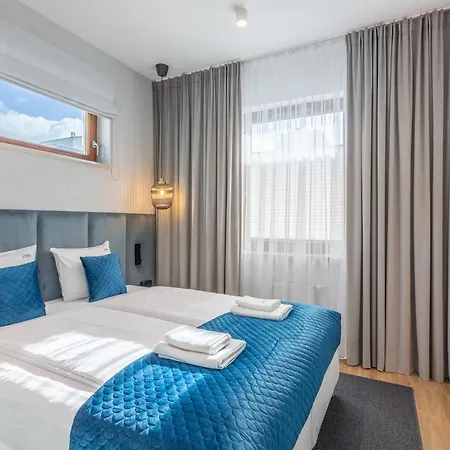 アパート Ambria Platan Complex *