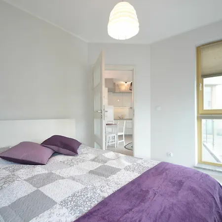 Ambria Platan Complex