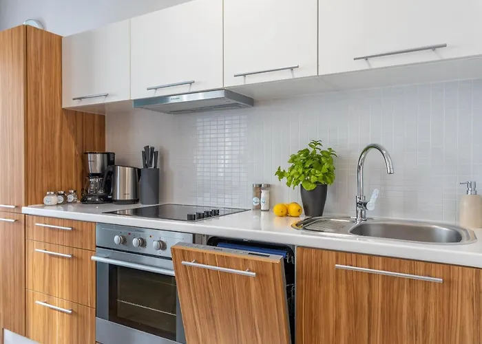 Ambria Platan Complex Lejlighed