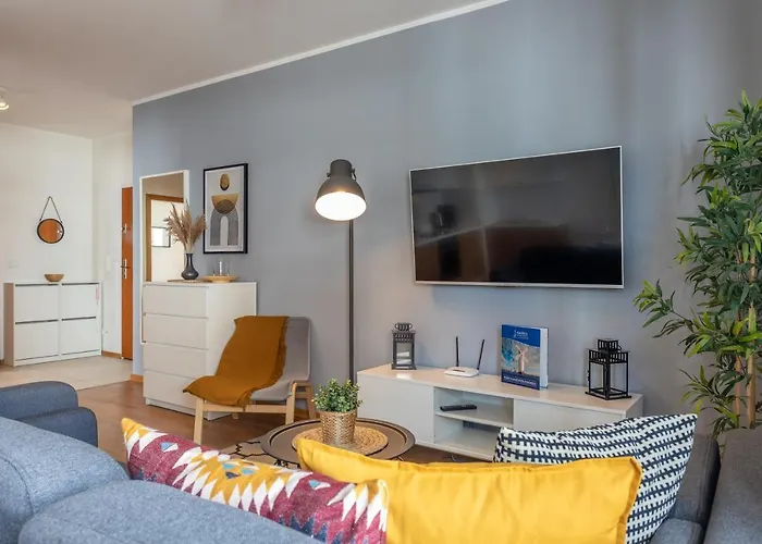 Ambria Platan Complex