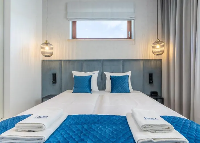 Ambria Platan Complex *