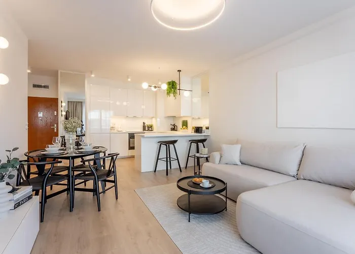 Ambria Platan Complex