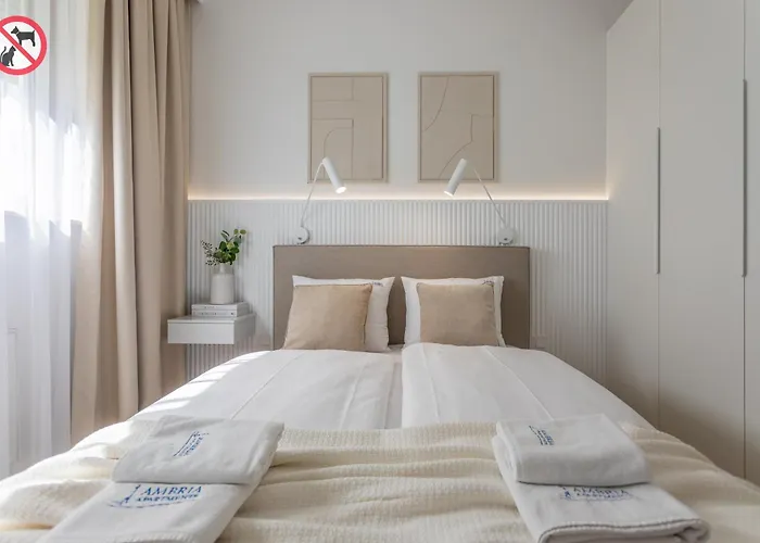 Ambria Platan Complex *